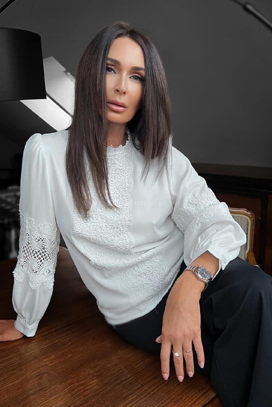 Bluzka z koronką Adeline Minouu biała 