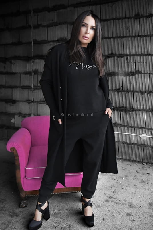 Dzianinowe spodnie Minouu czarny w Selavifashion.pl