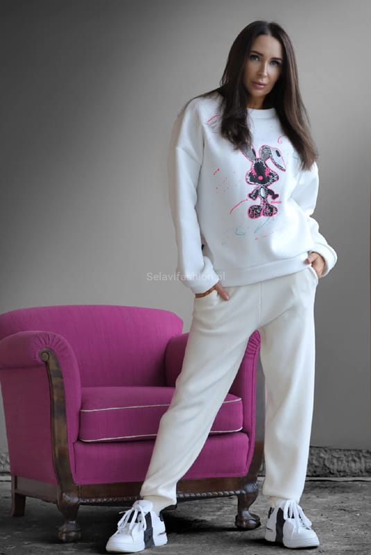 Dzianinowe spodnie Minouu białe w Selavifashion.pl