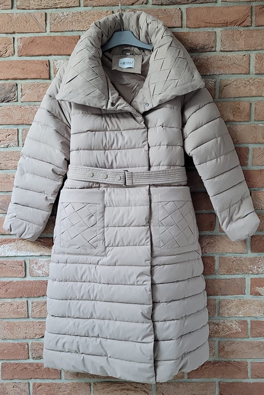 Długa kurtka płaszcz ocieplana z kołnierzem Minouu beżowy w Selavifashion.pl