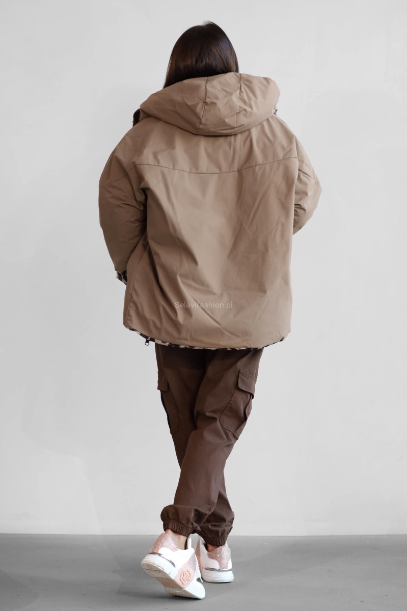 Dwustronna kurtka ocieplana panterka Minouu beżowa w Selavifashion.pl