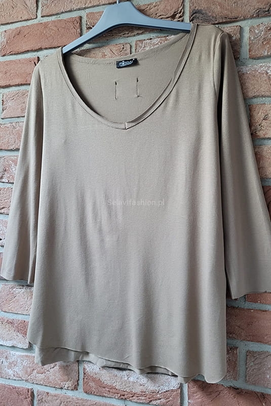 Bluzka basic Flora Minouu beżowa w Selavifashion.pl
