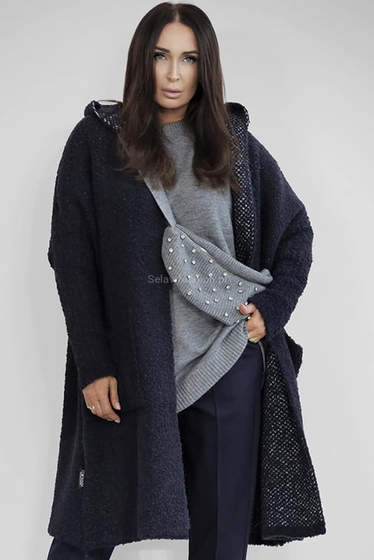 Sweter z torebką Minouu szary w Selavifashion.pl