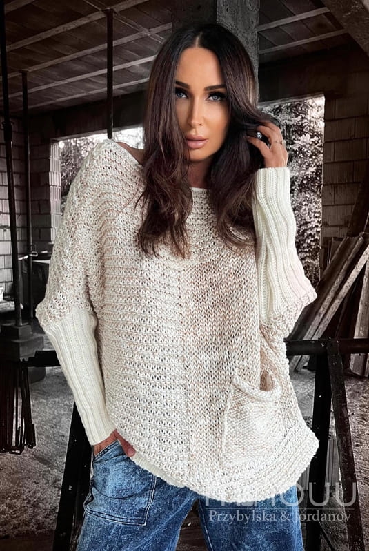 Sweter z cekinami Azzurra & Sequin Minouu w Selavifashion.pl