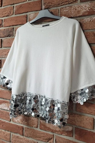Sweter z cekinowym wykończeniem Minouu ecru w Selavifashion.pl