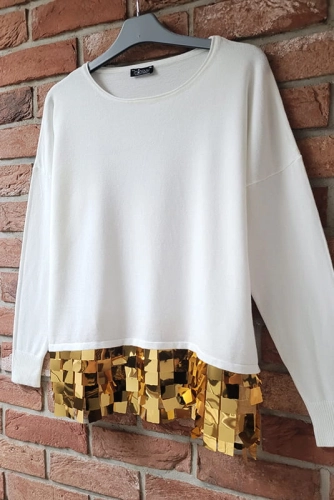 Sweter z ozdobnym błyszczącym dołem 3D Minouu ecru w Selavifashion.pl