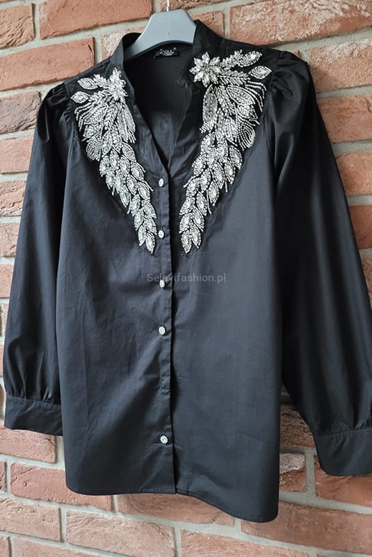 Koszula z aplikacją z koralików Minouu czarna