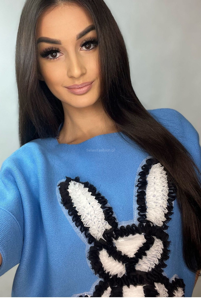 Sweter z krótkim rękawem Królik z kokardą Minouu niebieski w SelaviFashion.pl