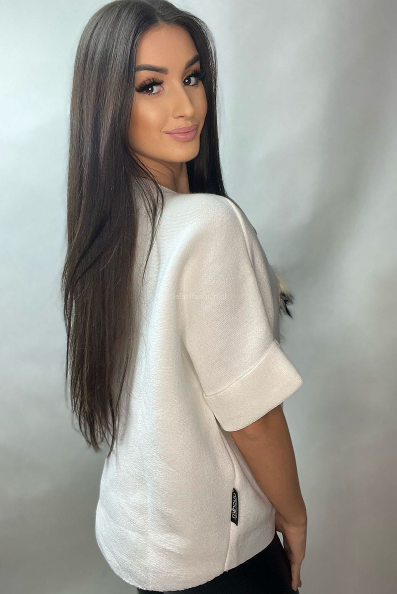 Sweter z krótkim rękawem z pieskiem york Minouu biały ecru