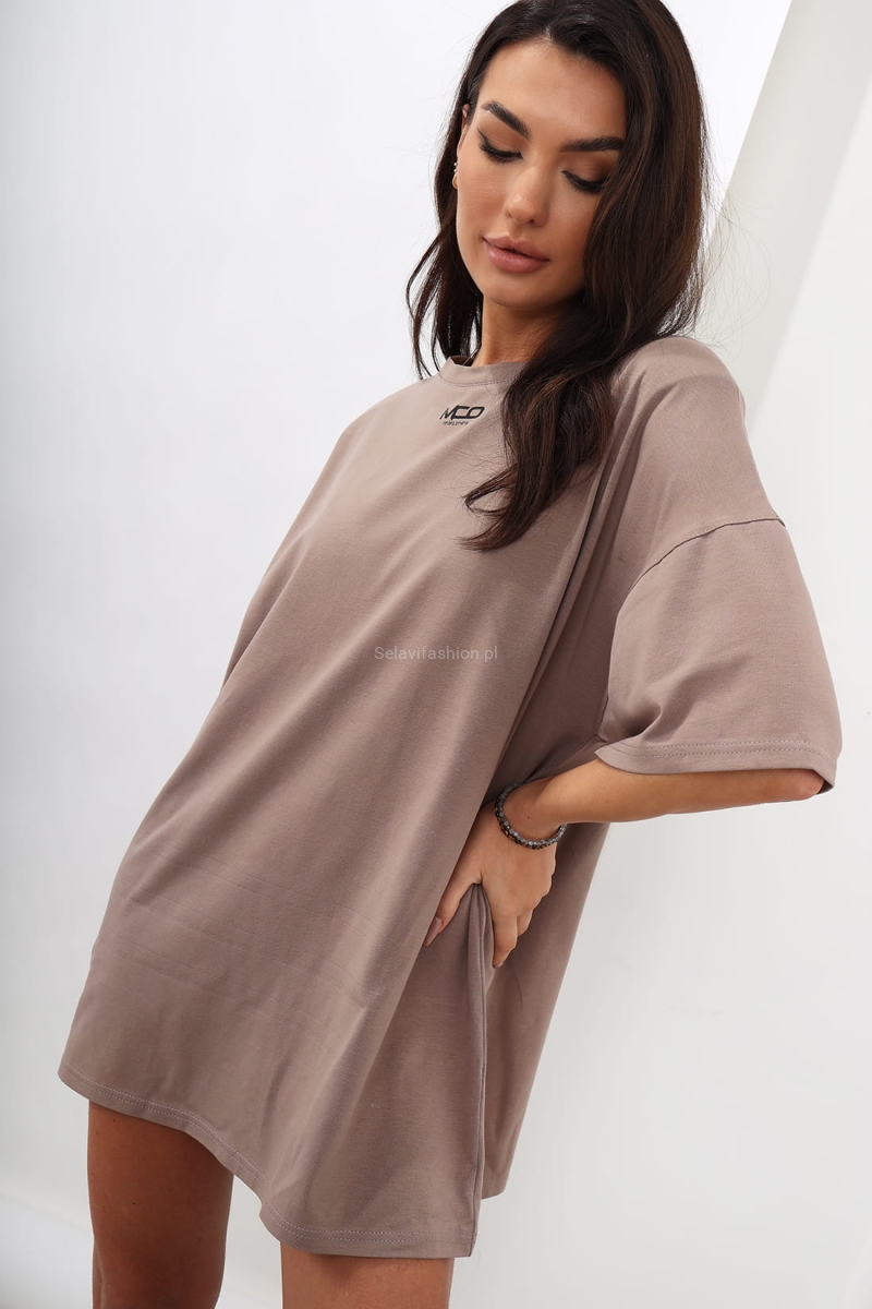Długa bluzka koszulka t-shirt MCO Miss City Official beżowa w Selavifashion.pl