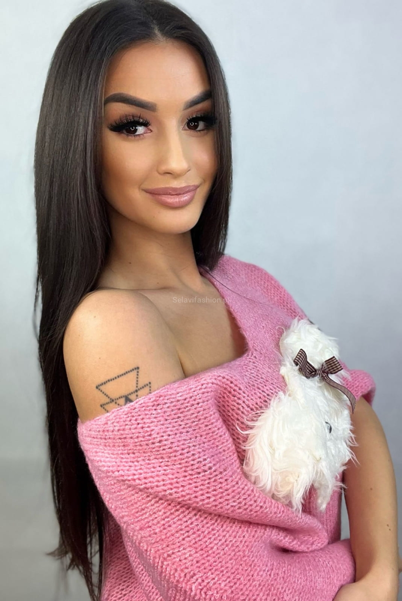 Sweter z rękawem 3/4 i pieskiem York Minouu różowy w Selavifashion.pl