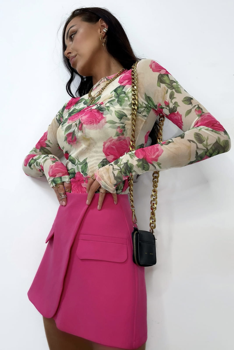 Spódniczko spodenki z kieszonkami LaMilla różowe w Selavifashion.pl