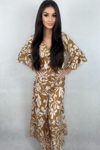 Kombinezon wzorzysty Ariel Minouu beżowy w Selavifashion.pl