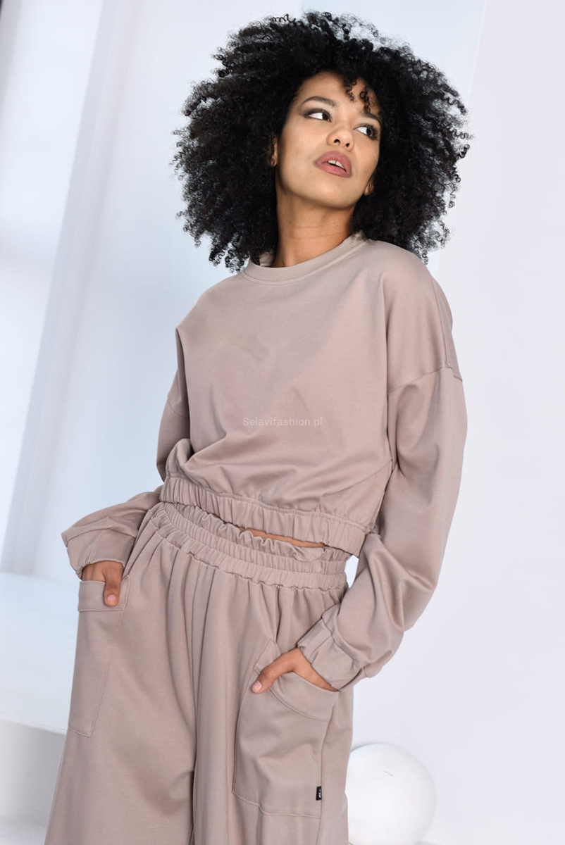 Bluza Main Character Miss City Official beżowa w Selavifashion.pl