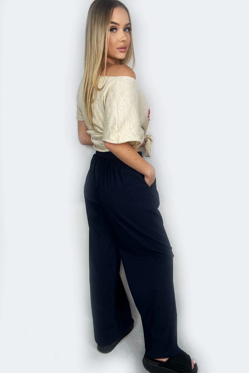 Materiałowe spodnie w sportowym stylu Minouu granatowe w Selavifashion.pl