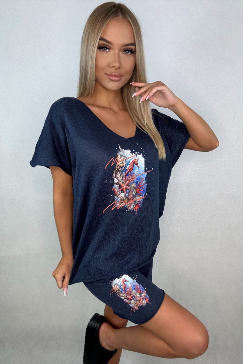 Komplet bluzka i spodenki Oceaniczna Głębia Minouu granatowy w Selavifashion.pl