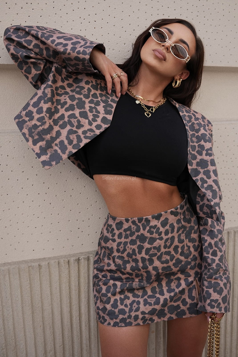 Komplet marynarka i spódniczko spodenki Panterka LaMilla beżowy w Selavifashion.pl