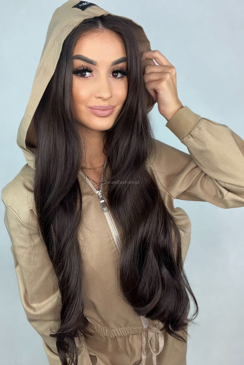 Komplet bluza i spodnie z prostą nogawką Minouu ciemno beżowy w Selavifashion.pl