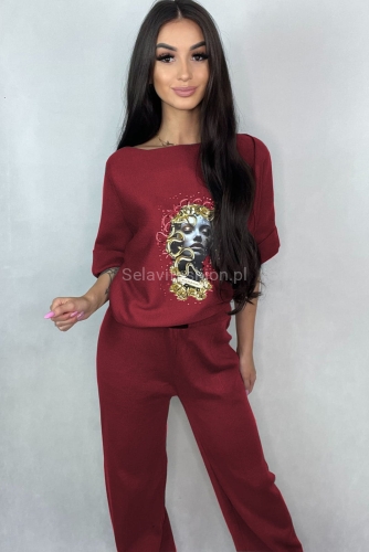 Komplet bluzka i spodnie z prostą nogawką Minouu bordowy  w Selavifashion.pl