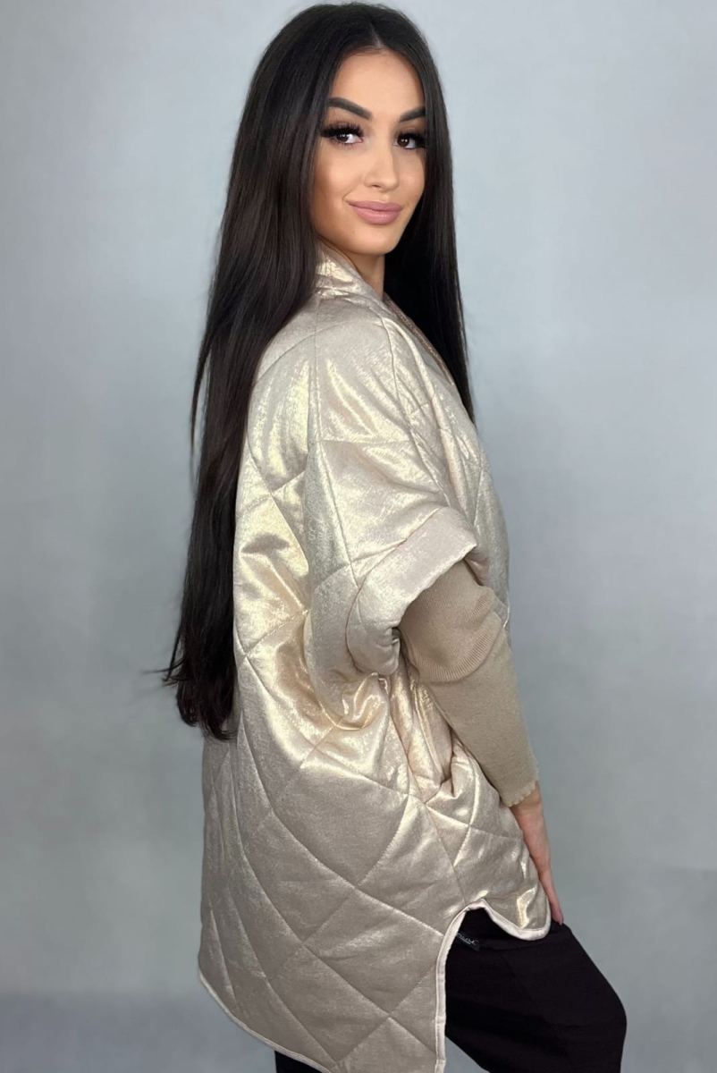 Kamizelka metalizowana ze złotym guzikiem Minouu złota w Selavifashion.pl