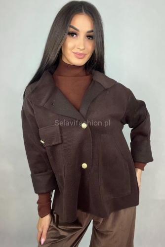 Krótka materiałowa kurtka Minouu brązowa w Selavifashion.pl