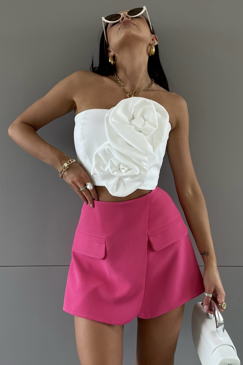 Spódniczko spodenki z kieszonkami LaMilla różowe w Selavifashion.pl