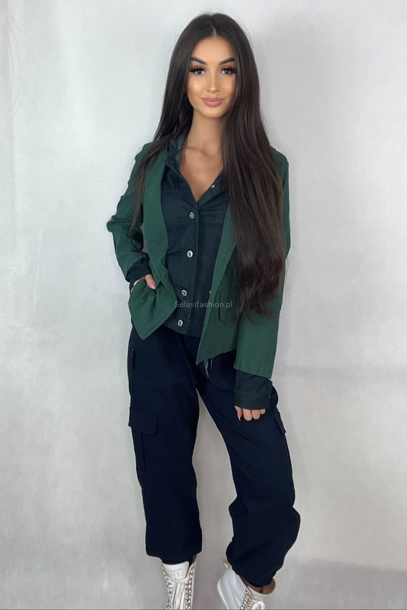 Kurtka w stylu marynarki Minouu zielona w Selavifashion.pl