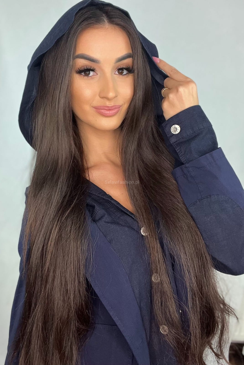 Kurtka w stylu marynarki z kapturem Minouu granatowa w Selavifashion.pl