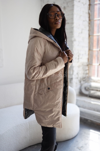 Kurtka dwustronna ocieplana Emma z kapturem LaDonna beżowo czarna w Selavifashion.pl