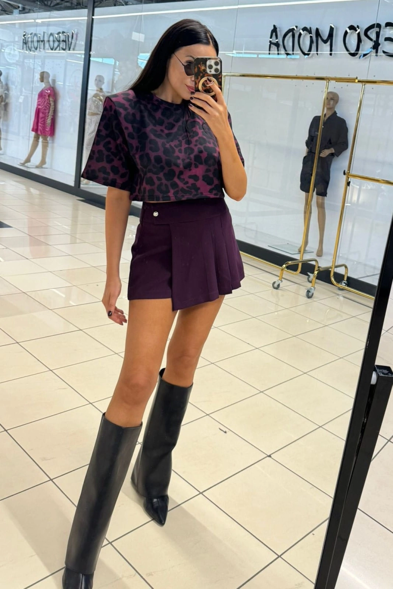 Spódniczko spodenki z plisami z boku LaMilla bordowe w Selavifashion.pl