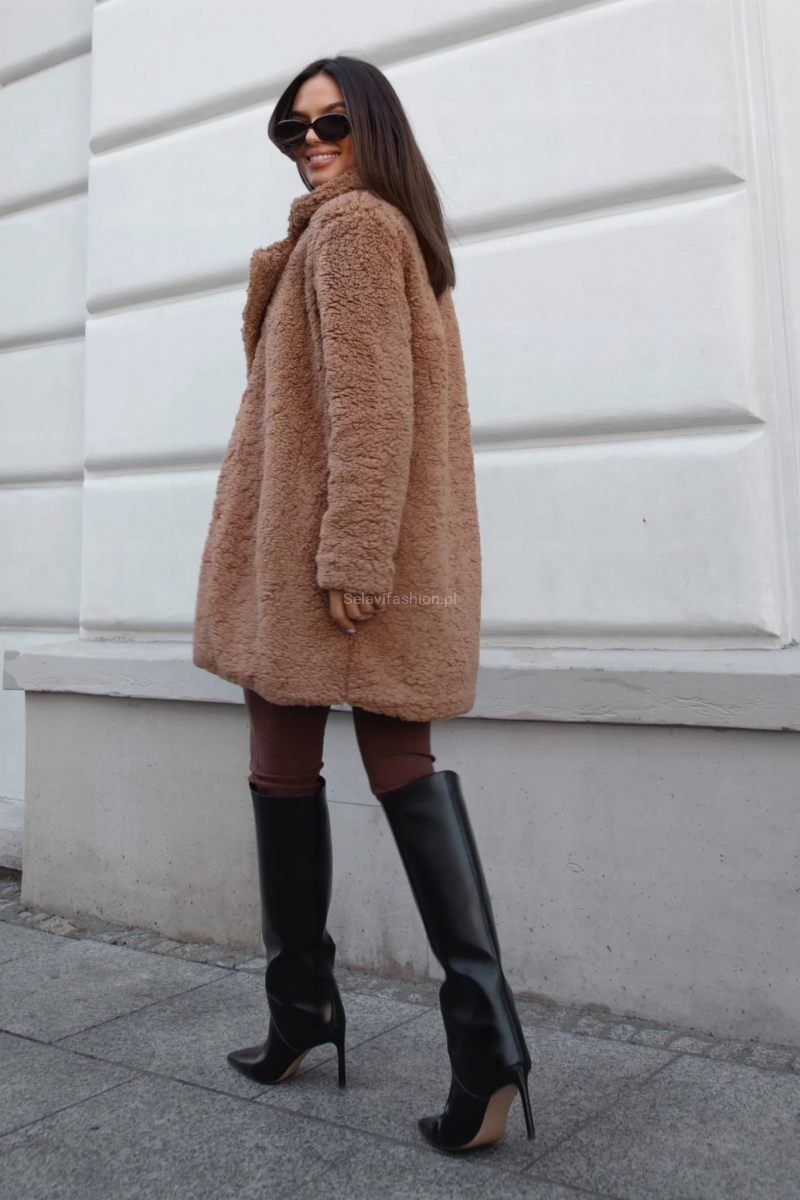 Płaszcz TEDDY LaBalancia camel w Selavifashion.pl