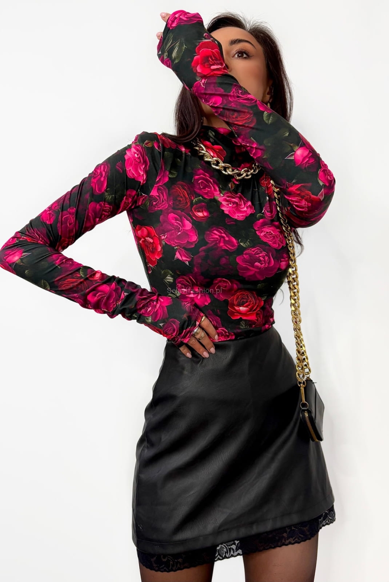 Spódniczko spodenki z koronką na dole LaMilla czarne w Selavifashion.pl