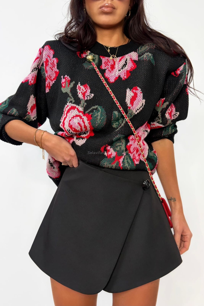 Spódniczko spodenki z guzikiem LaMilla czarne w Selavifashion.pl