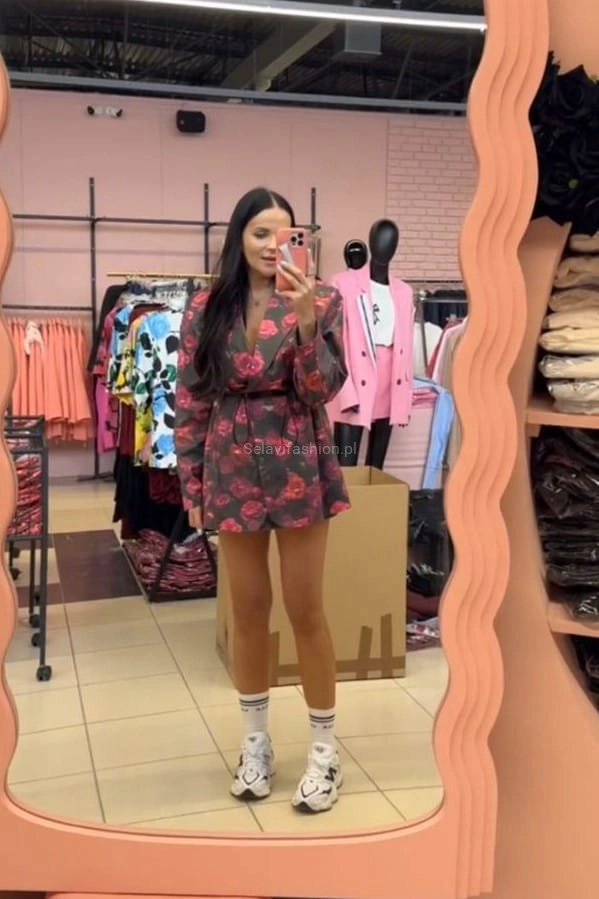 Marynarka z ściągaczem natural ROSE LaMilla czarna w Selavifashion.pl