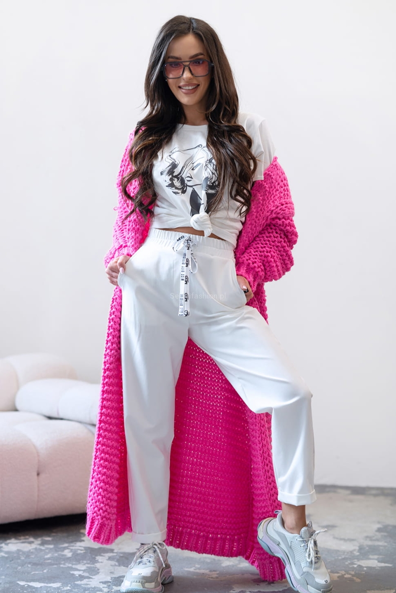 Luźne dresowe spodnie Uptown Miss City Official w Selavifashion.pl