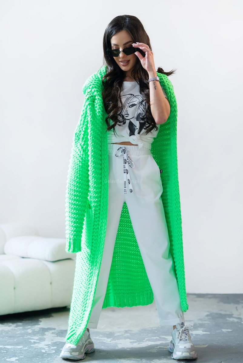 Luźne dresowe spodnie Uptown Miss City Official w Selavifashion.pl