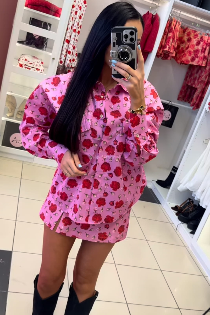 Spódniczko spodenki w małe róże LaMilla różowe w Selavifashion.pl