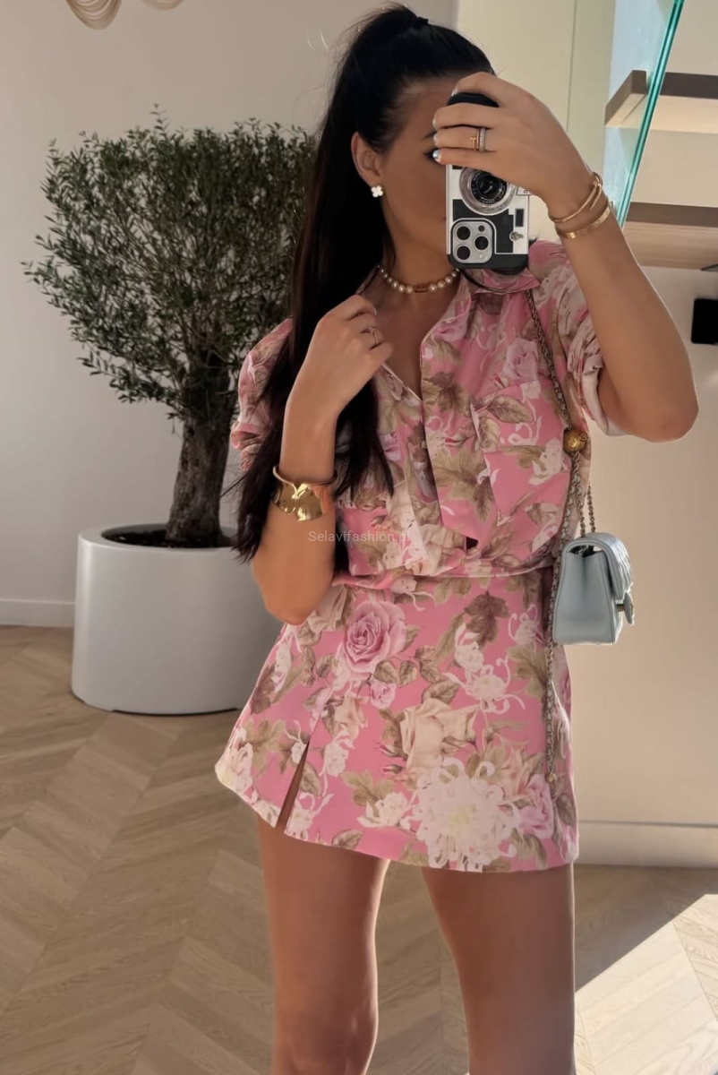 Komplet koszula i spódniczko spodenki w pastelowe kwiaty LaMilla jasno różowa w Selavifashion.pl