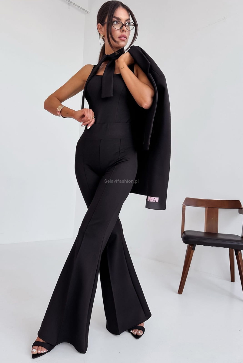 Body gorsetowe z wiązaniem LaMilla czarne w Selavifashion.pl