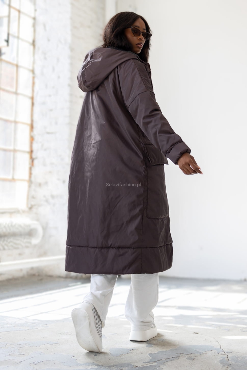 Ocieplana kurtka płaszcz z dużymi kieszeniami LaDonna brązowa