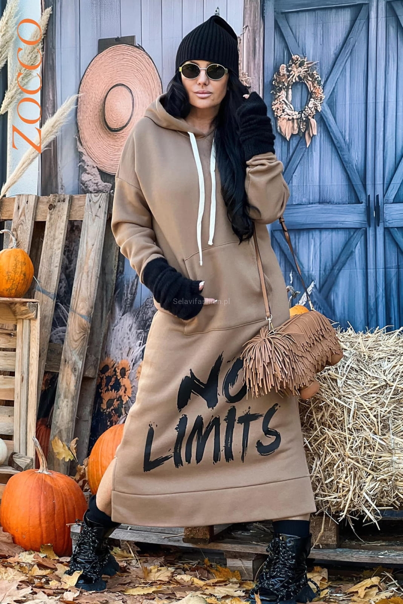 Długa bluza sukienka w napisy Zocco beżowy