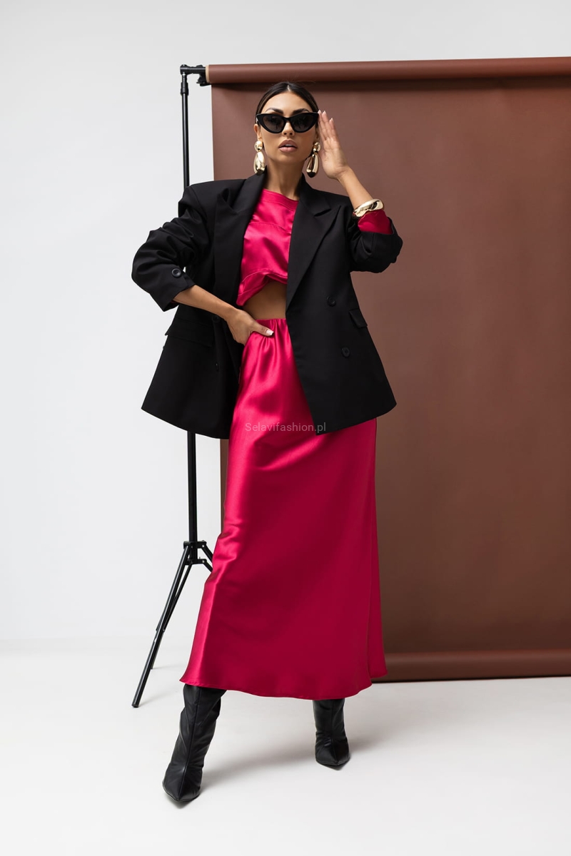 Elegancki satynowy komplet Silks bluzka i spódnica Miss City Official w Selavifashion.pl