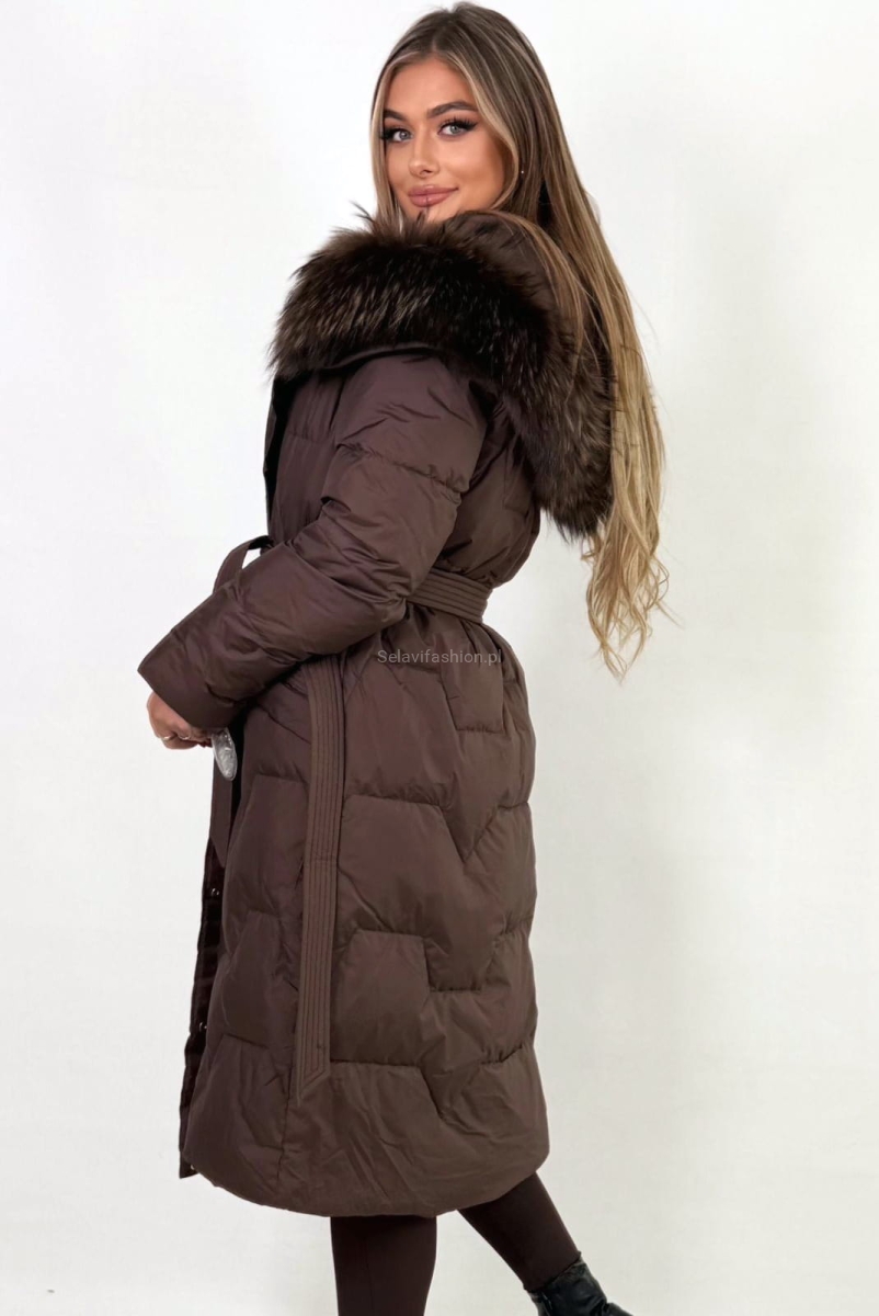 Długi płaszcz puchowy kurtka z kapturem i naturalnym futrem brązowy