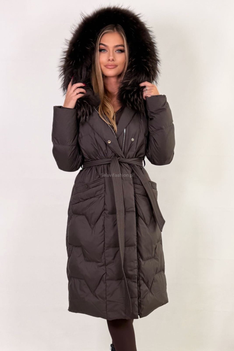 Długi płaszcz puchowy kurtka z kapturem i naturalnym futrem czekoladowy