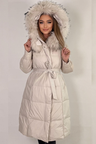 Długi płaszcz puchowy kurtka z kapturem i naturalnym futrem śmietankowy