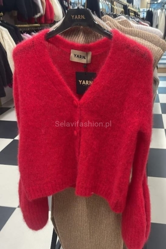 Sweter moherowy z dekoltem V zapinany na guziki Yarn czerwony