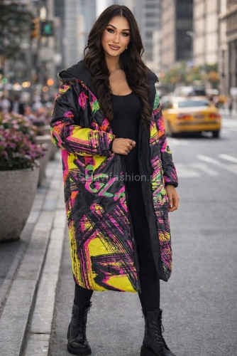 Długa dwustronna kurtka płaszcz z kapturem LaDonna kolorowo czarna
