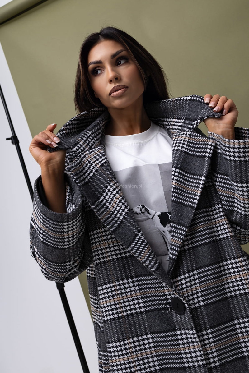 Płaszcz One Last Time w kratę Miss City Official czarny