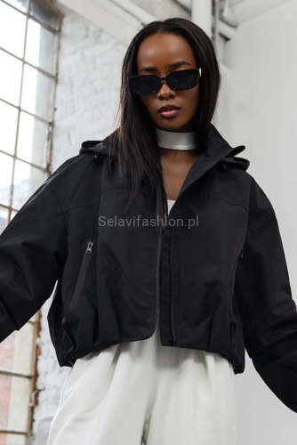 Kurtka bomberka LaDonna czarna w Selavifashion.pl