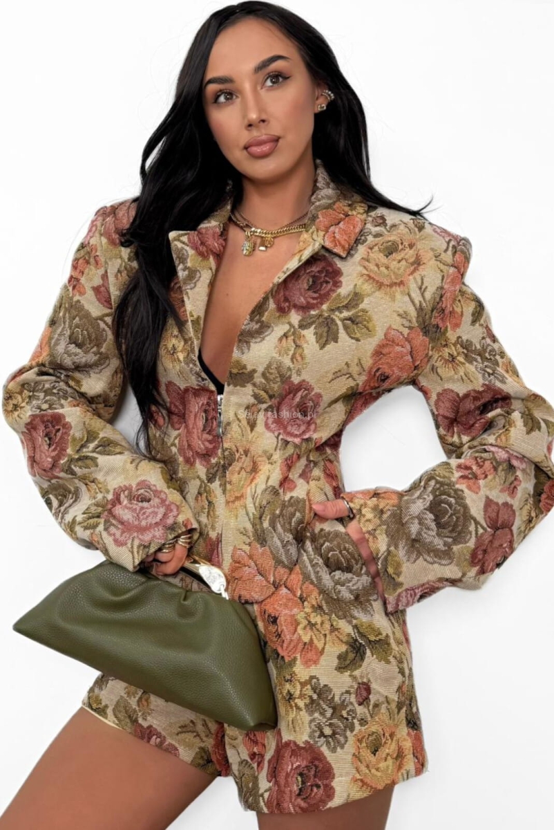 Krótka marynarka żakardowa na zamek La Milla różowa